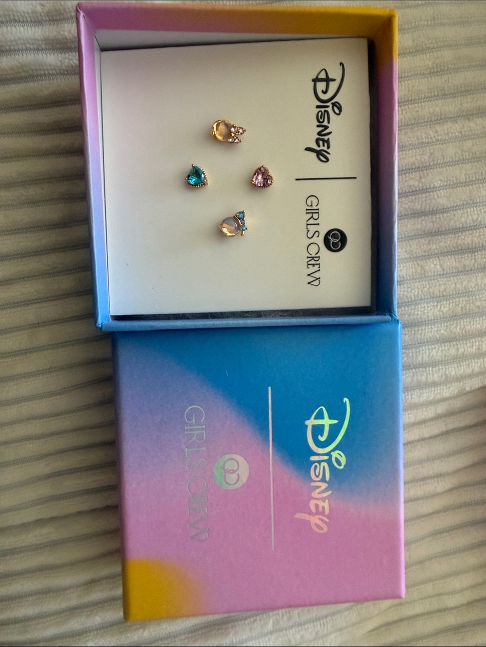 Disney girls crew studs new